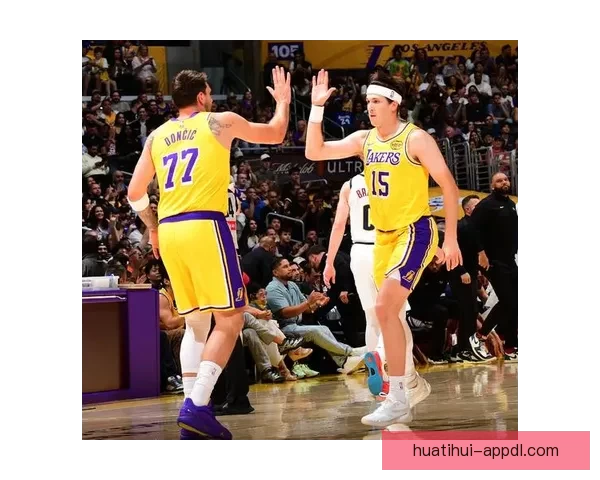 里夫斯因检查失误遭重伤或错失2.41亿顶薪错过常规赛