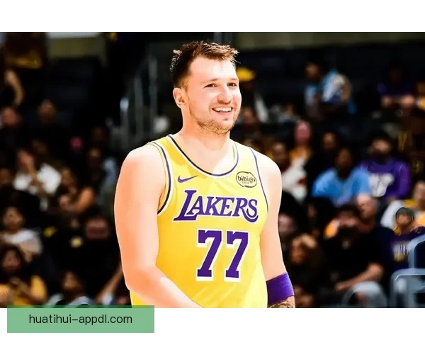 湖人连败东契奇里夫斯遭打击 霍华德喊话愿复出助球队